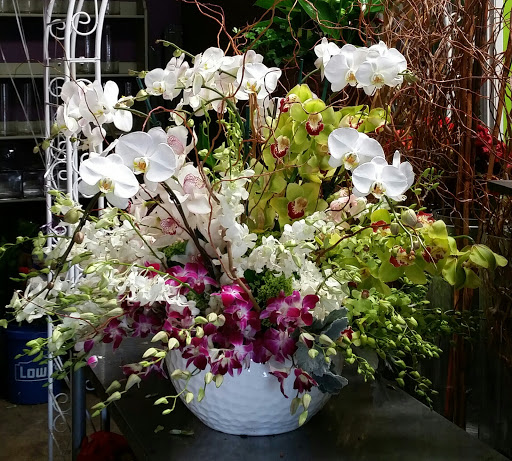 Florist «Louis Gardens Florist», reviews and photos, 1251 S Beach Blvd q, La Habra, CA 90631, USA