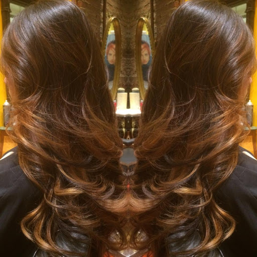 Beauty Salon «Pilatos Hair Salon & Boutique», reviews and photos, 80-13 Northern Blvd, Jackson Heights, NY 11372, USA