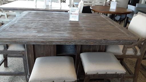 Mattress Store «Furniture & Merchandise Outlet», reviews and photos, 531 NW Broad St, Murfreesboro, TN 37130, USA