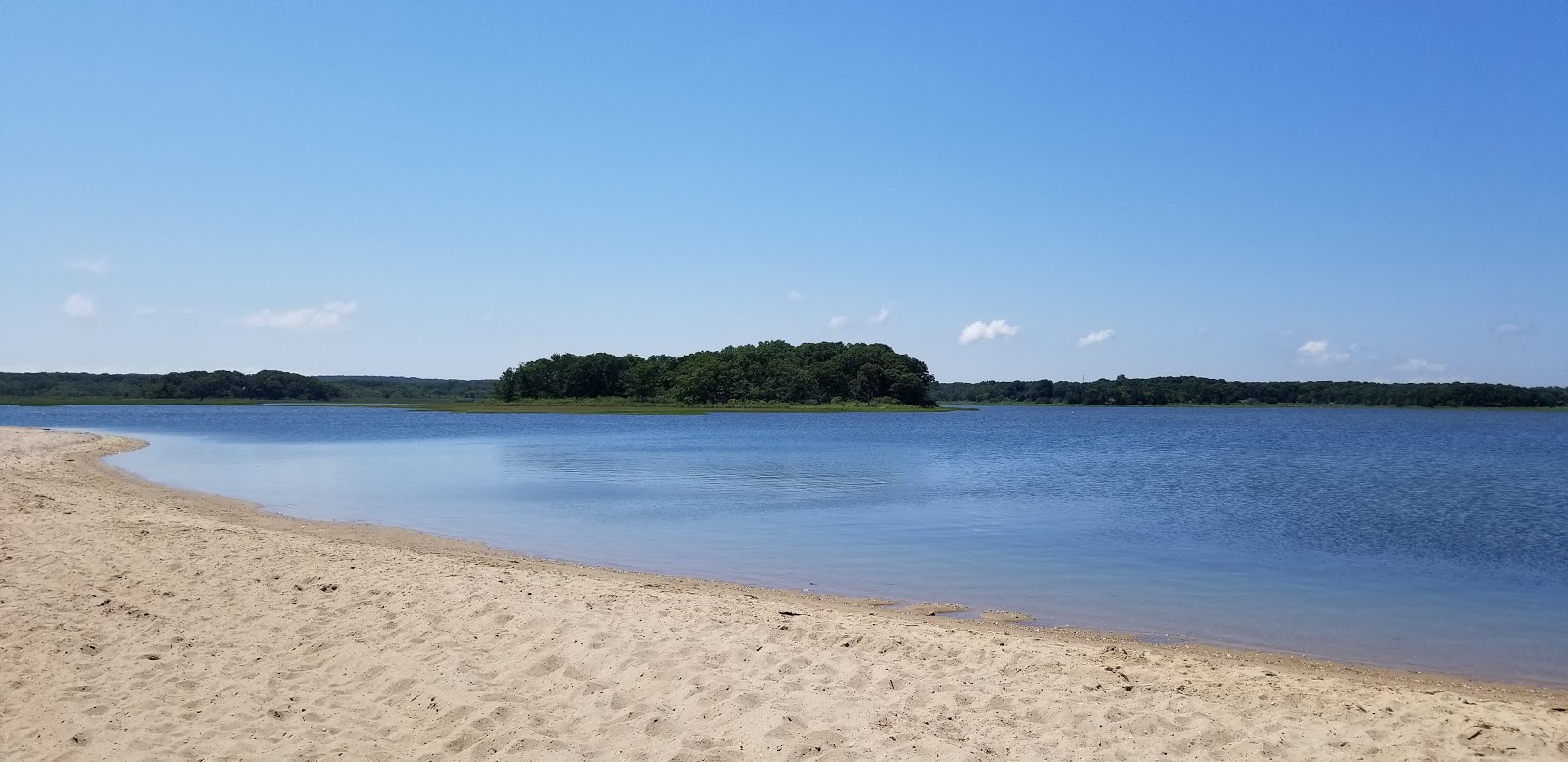 Foto von Louse Point Town mit beiger sand Oberfläche