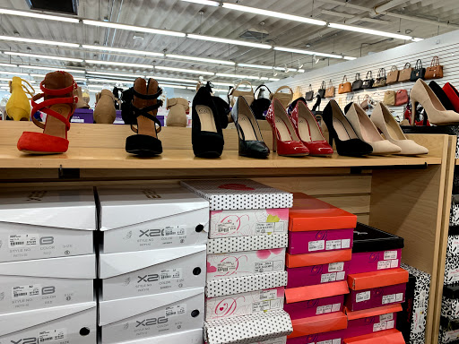 Clothing Store «Viva Fashion», reviews and photos, 5125 S 36th St, Omaha, NE 68107, USA