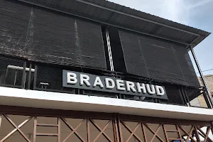 Braderhud Place image