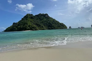 Klong Muang beach image