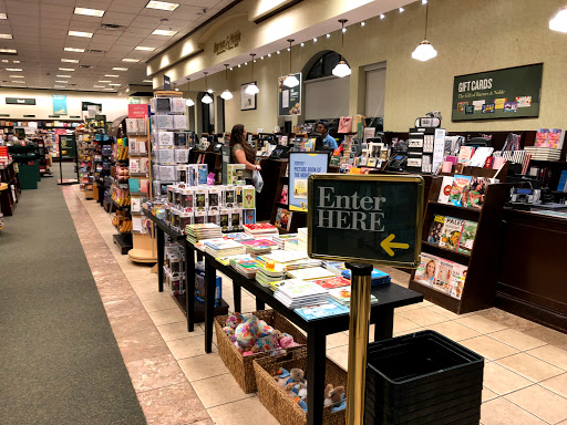 Book Store «Barnes & Noble», reviews and photos, 3102 Northline Ave, Greensboro, NC 27408, USA