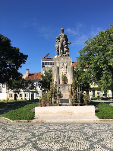 R. Jardim da República loja 14, 2200-343 Abrantes