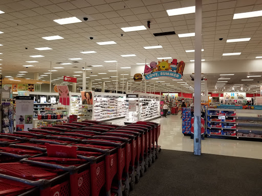 Department Store «Target», reviews and photos, 1 Mystic View Rd, Everett, MA 02149, USA