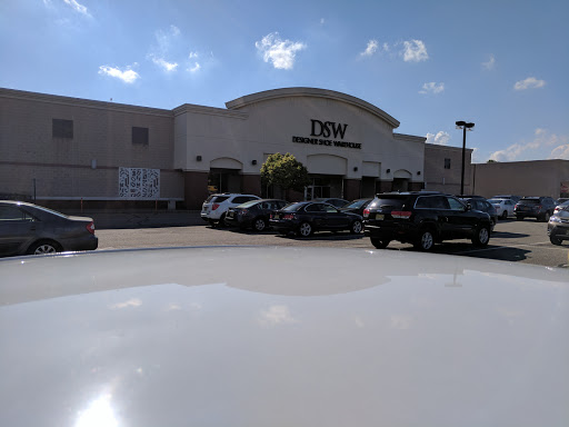 Shoe Store «DSW Designer Shoe Warehouse», reviews and photos, 235 Interstate Shop Center, Ramsey, NJ 07446, USA