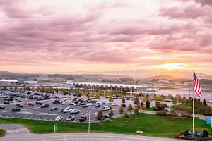Tri-Cities Airport image