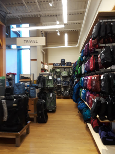 Clothing Store «L.L. Bean», reviews and photos, 6 Wayside Rd, Burlington, MA 01803, USA