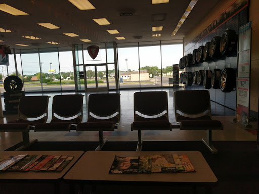 Tire Shop «Firestone Complete Auto Care», reviews and photos, 1453 S Byrne Rd, Toledo, OH 43614, USA