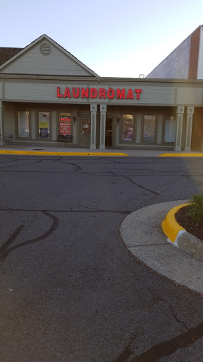 Laundromat «Plaza Laundry», reviews and photos, 13826 Braddock Rd # H, Centreville, VA 20121, USA