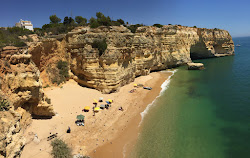 Φωτογραφία του Praia do Pau και το όμορφο τοπίο του