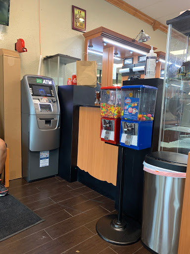 Barber Shop «Cut N Corners Barbershop», reviews and photos, 8901 Pembroke Rd, Pembroke Pines, FL 33025, USA