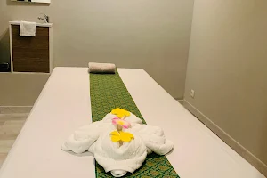Bai Pho Thai Massage image