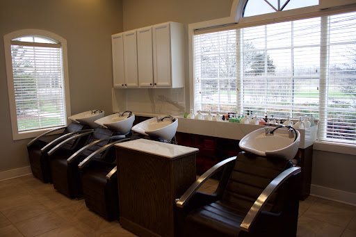 Beauty Salon «Red Cottage Salon & Spa», reviews and photos, 3974 IL-22, Long Grove, IL 60047, USA