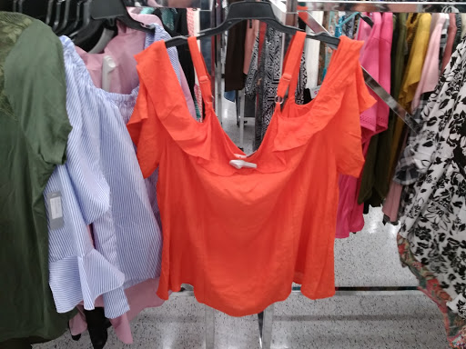 Shopping Mall «Tower Shopping Center», reviews and photos, 3685 New Bern Ave, Raleigh, NC 27610, USA