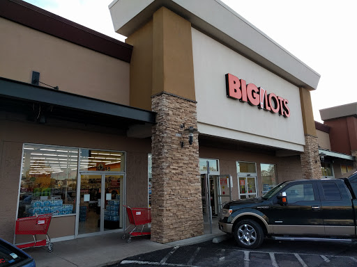 Discount Store «Big Lots», reviews and photos, 10548 SE Washington St, Portland, OR 97216, USA