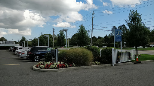 Mercedes Benz Dealer «Mercedes-Benz of Southampton», reviews and photos, 575 County Rd 39, Southampton, NY 11968, USA