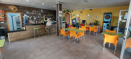 Bar La Plaza de Cobdar - Pl. de la Constitucion, 04859 Cóbdar, Almería, Spain