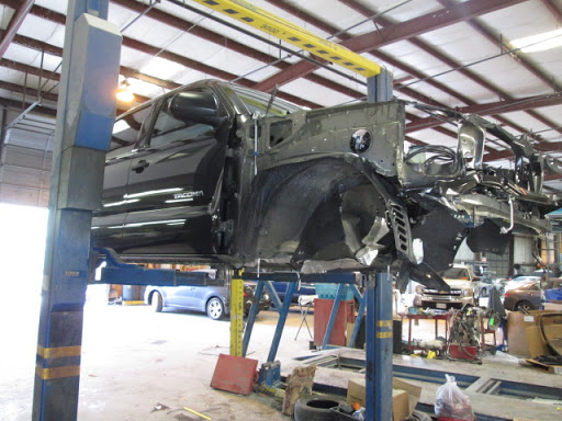 Auto Body Shop «K & W Auto Body Inc.», reviews and photos, 15413 Farm Creek Dr, Woodbridge, VA 22191, USA