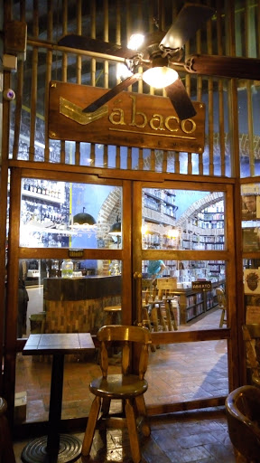 Ábaco Libros y Café