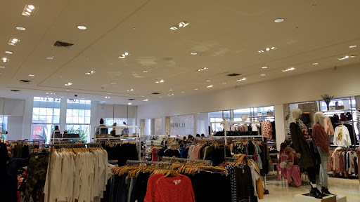 Clothing Store «Forever 21», reviews and photos, 757 Spectrum Center Dr, Irvine, CA 92618, USA