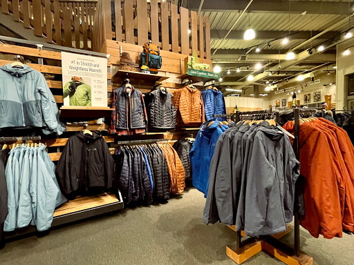 Clothing Store «L.L. Bean», reviews and photos, 1000 Ross Park Mall Dr, Pittsburgh, PA 15237, USA