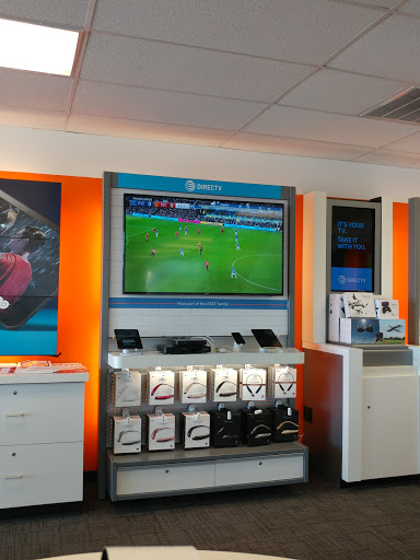 Cell Phone Store «AT&T», reviews and photos, 1332 N John Young Pkwy, Kissimmee, FL 34741, USA