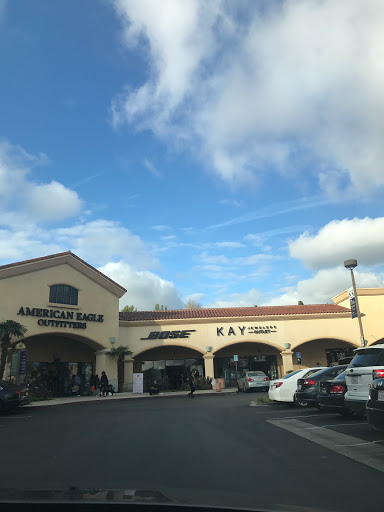 Jewelry Store «Kay Jewelers Outlet», reviews and photos, 690 Ventura Blvd, Camarillo, CA 93010, USA