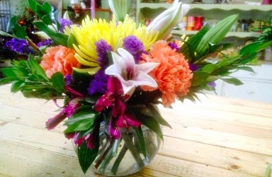 Florist «Broadway Florist-Bowling Green», reviews and photos, 923 Broadway Ave, Bowling Green, KY 42101, USA