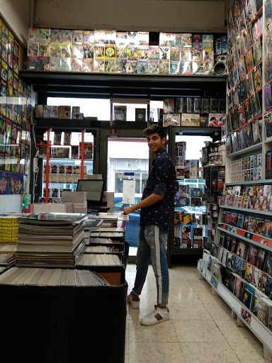 Comic shops in Naples