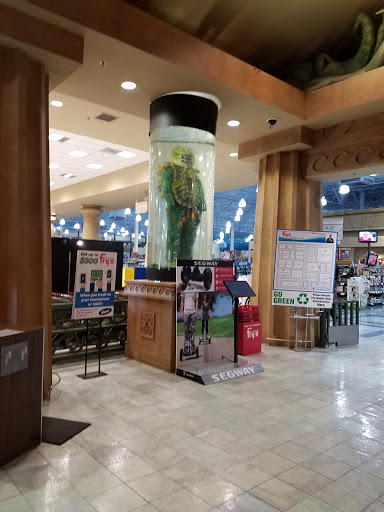 Electronics Store «Frys Electronics», reviews and photos