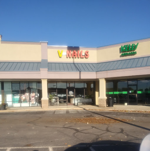 Nail Salon «V Nail Salon», reviews and photos, 550 Greensburg Commons Shopping Center, Greensburg, IN 47240, USA