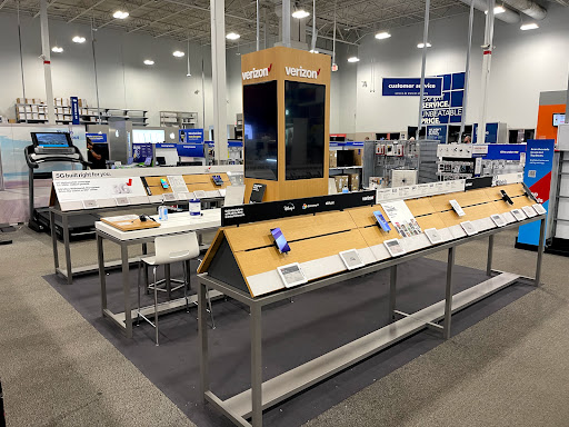 Electronics Store «Best Buy», reviews and photos, 21415 US-19, Clearwater, FL 33765, USA