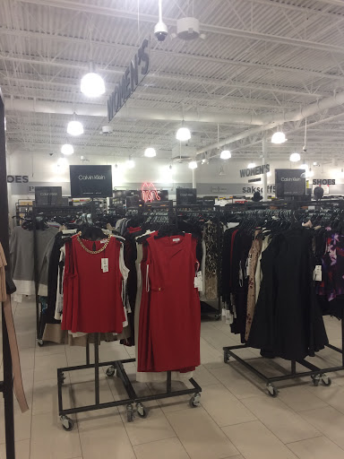 Department Store «Saks OFF 5TH», reviews and photos, 3885 Eagan Outlets Pkwy, Eagan, MN 55122, USA