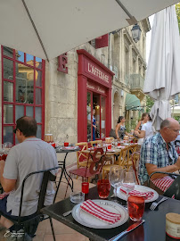 Atmosphère du Restaurant L'Affenage à Arles - n°4