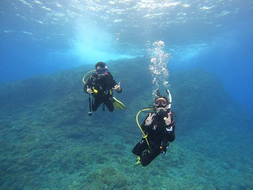 Scuba diving lessons Taipei