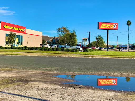 Auto Parts Store «Advance Auto Parts», reviews and photos, 3780 Leopard St, Corpus Christi, TX 78408, USA