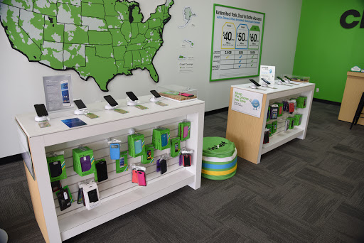 Cell Phone Store «Cricket Wireless Authorized Retailer», reviews and photos, 9115 Little Rd, New Port Richey, FL 34654, USA