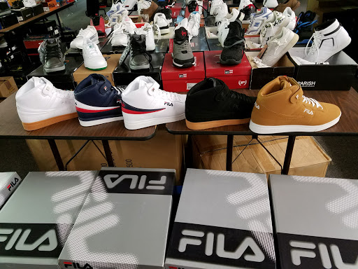 Shopping Mall «Freedom Mart Shopping Center», reviews and photos, 3164 Freedom Dr, Charlotte, NC 28208, USA