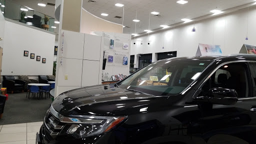 Honda Dealer «Roush Honda», reviews and photos, 100 W Schrock Rd, Westerville, OH 43081, USA