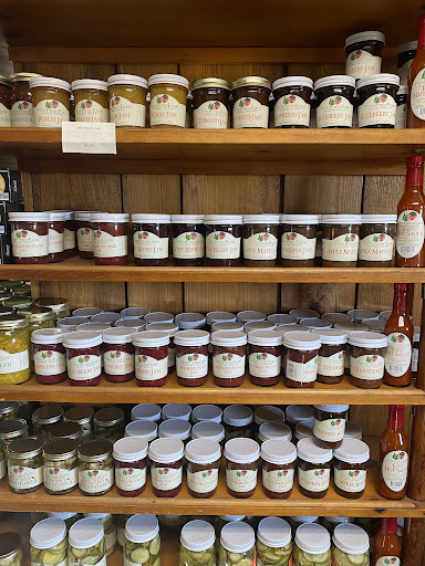 Gourmet Grocery Store «Nodines Gourmet Store», reviews and photos, 39 North St, Goshen, CT 06756, USA