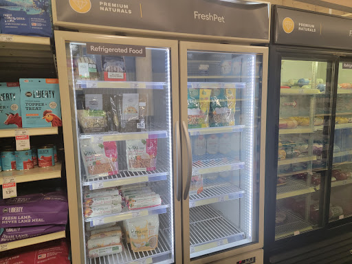 Pet Supply Store «PetSmart», reviews and photos, 595 E Hospitality Ln, San Bernardino, CA 92408, USA