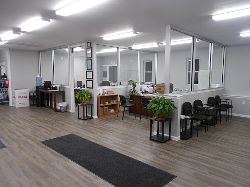 Used Car Dealer «Bollman Auto Center», reviews and photos, 305 W Rock Falls Rd, Rock Falls, IL 61071, USA