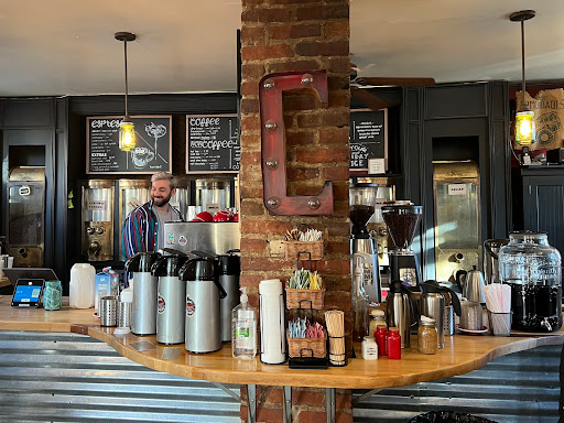 Coffee Shop «King Street Coffee», reviews and photos, 110 S King St, Leesburg, VA 20175, USA