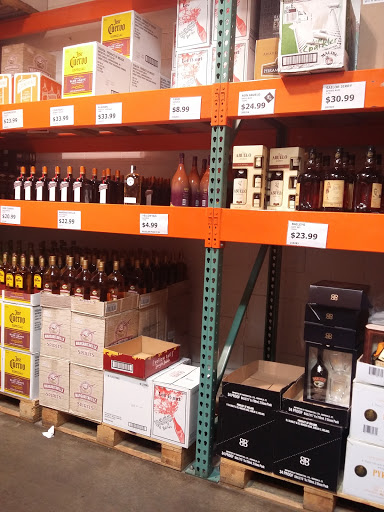 Liquor Store «Westbury Liquors», reviews and photos, 1250 Old Country Rd, Westbury, NY 11590, USA