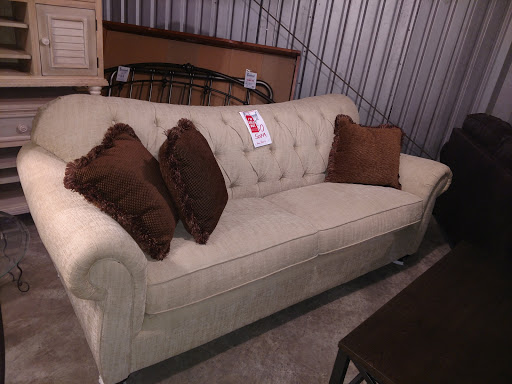 Furniture Store «Fowhand Furniture», reviews and photos, 1001 Harrison Ave, Panama City, FL 32401, USA