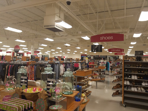 Department Store «T.J. Maxx», reviews and photos, 800 Cypress Gardens Blvd, Winter Haven, FL 33880, USA