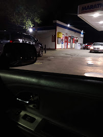 Marathon Gas - Photo 2 - Car repair in Flint, MI, Flint