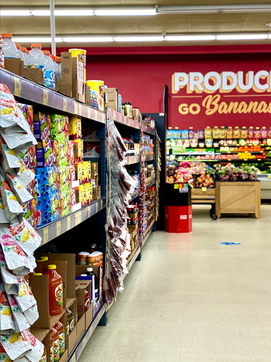 Grocery Store «Grocery Outlet Bargain Market», reviews and photos, 15705 SW 116th Ave, King City, OR 97224, USA